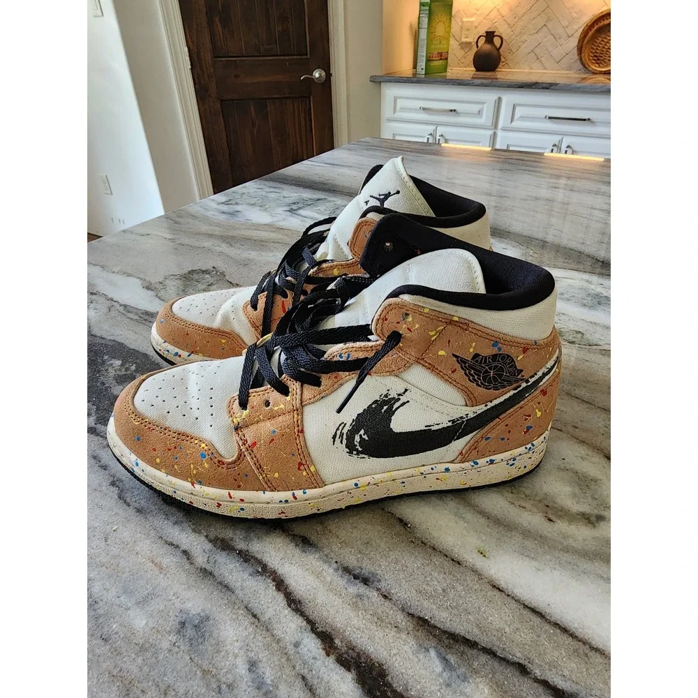 Jordan 1 Mid SE Brushstroke Paint Splatter Cider Black Mens 7 Womens 8.5